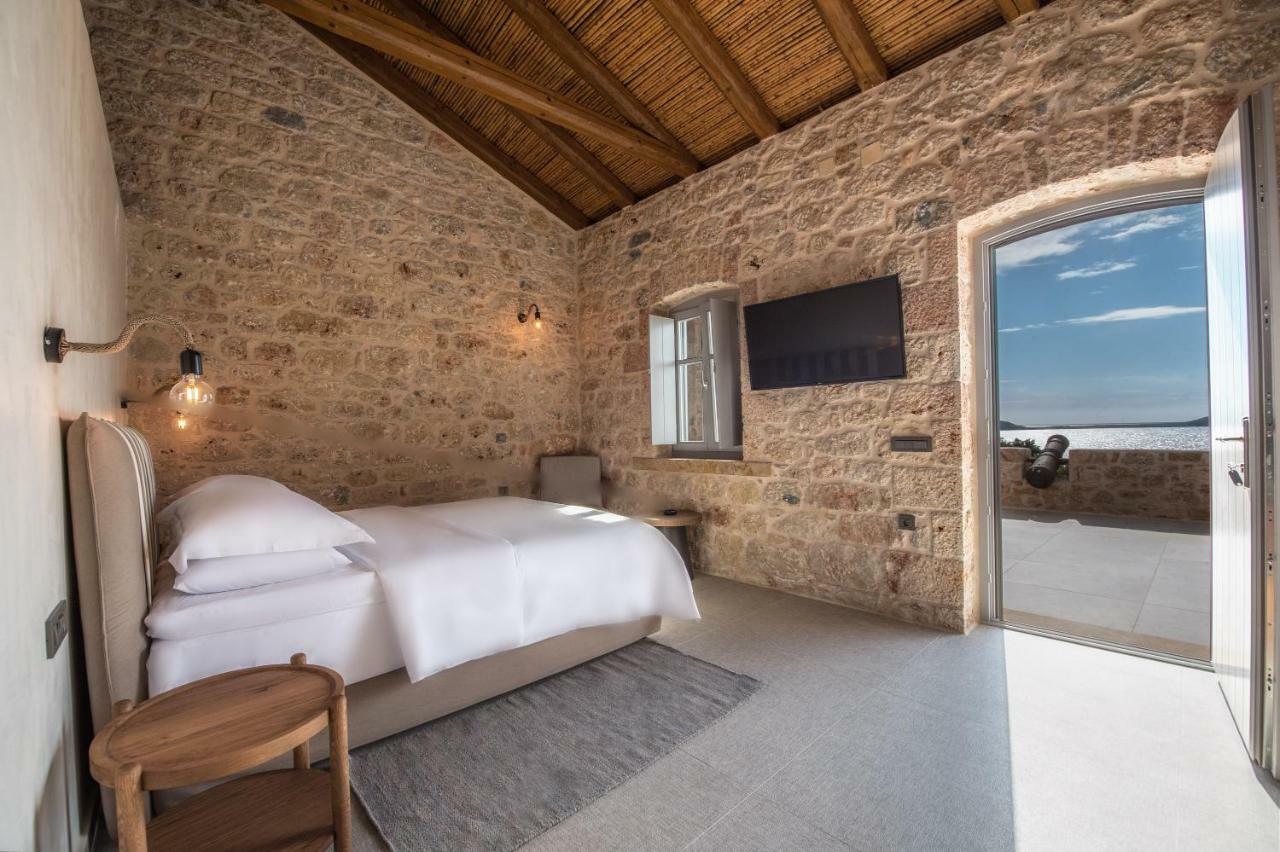 Ippola Boutique Hotel Erimos Exteriör bild
